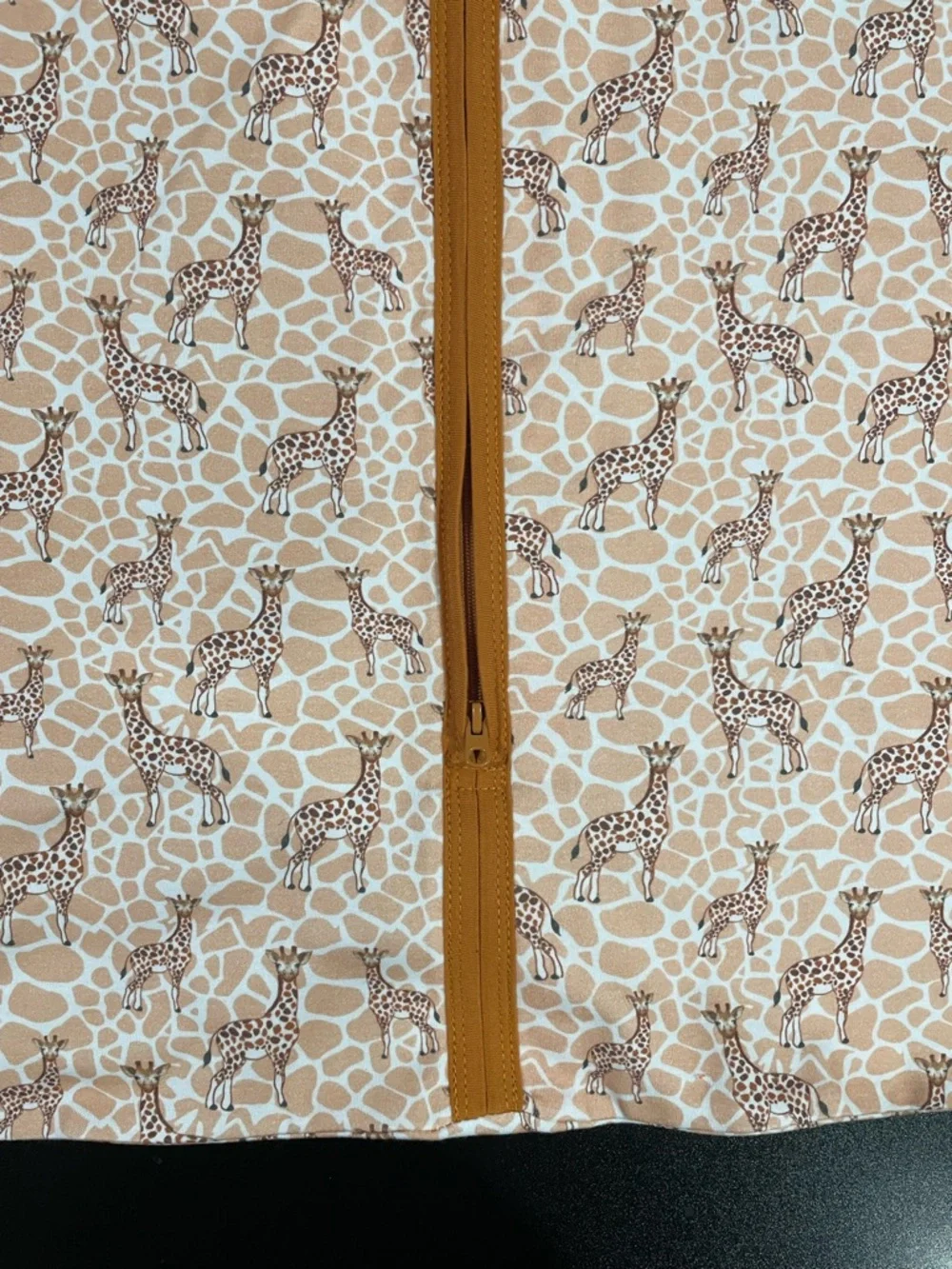 LollyBanks Giraffe Print X Large Sleep Sack 18-24 mo. π¦ π€ - Picture 4 of 4